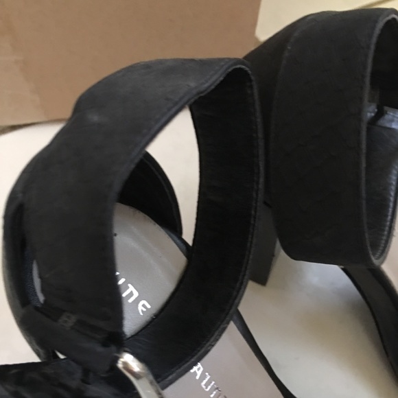 Chinese Laundry Heels - Picture 4 of 4